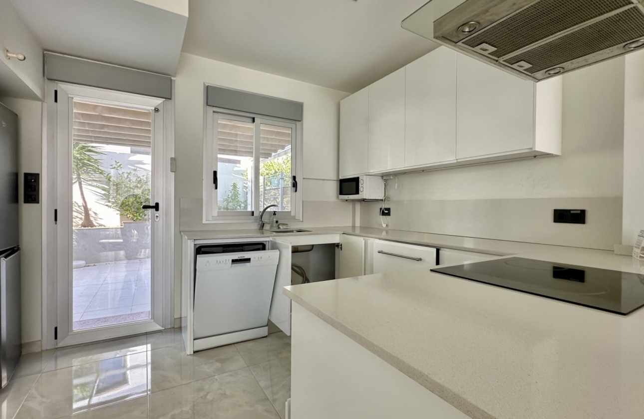 Resale - Villa - Orihuela Costa - Lomas De Cabo Roig