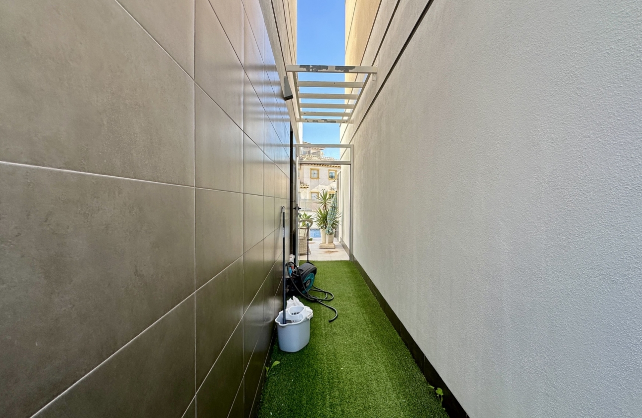 Resale - Villa - Orihuela Costa - Lomas De Cabo Roig