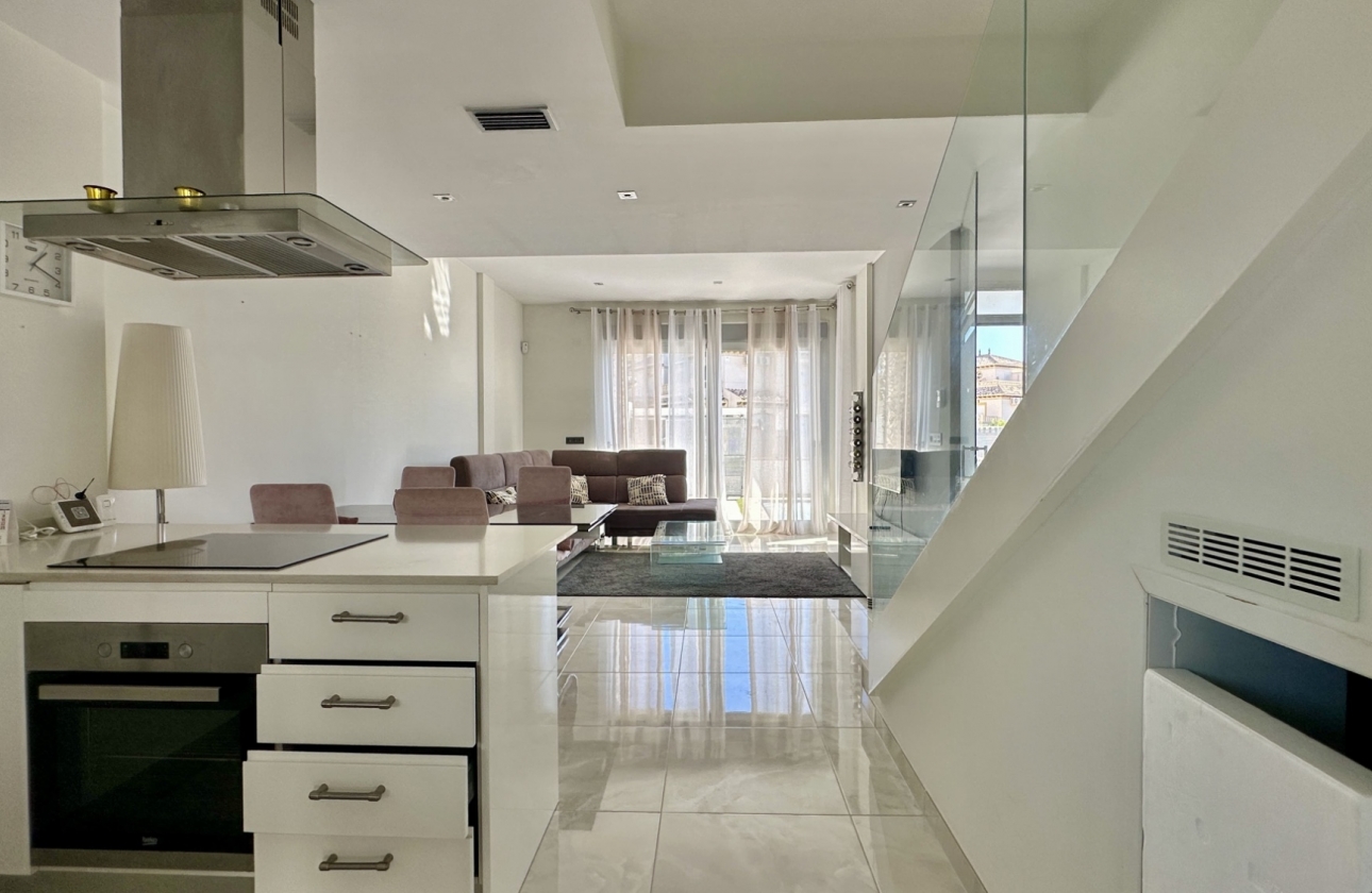 Resale - Villa - Orihuela Costa - Lomas De Cabo Roig