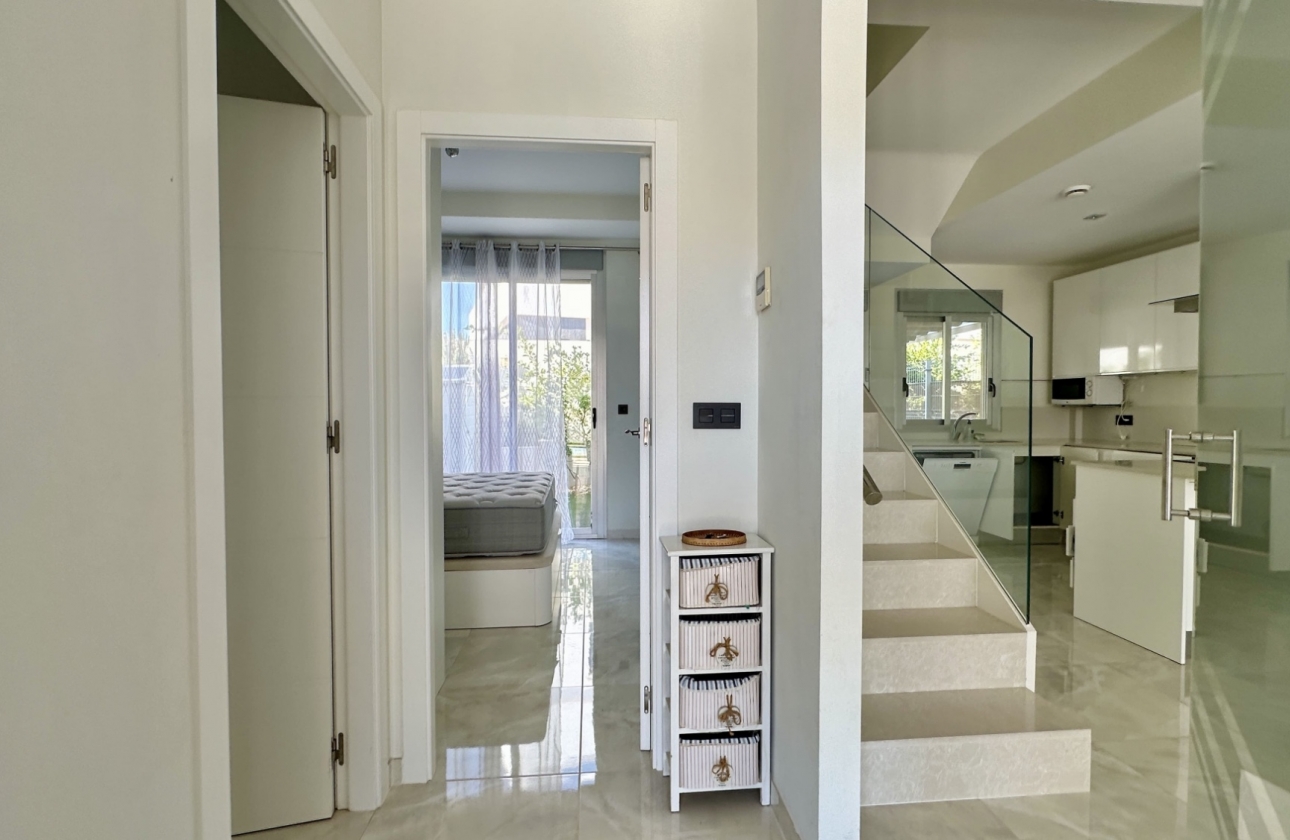 Resale - Villa - Orihuela Costa - Lomas De Cabo Roig