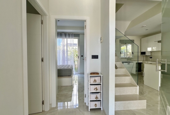 Resale - Villa - Orihuela Costa - Lomas De Cabo Roig