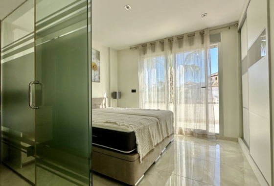 Resale - Villa - Orihuela Costa - Lomas De Cabo Roig