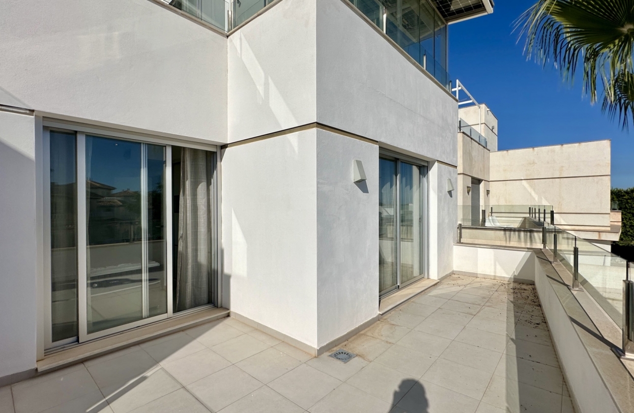 Resale - Villa - Orihuela Costa - Lomas De Cabo Roig