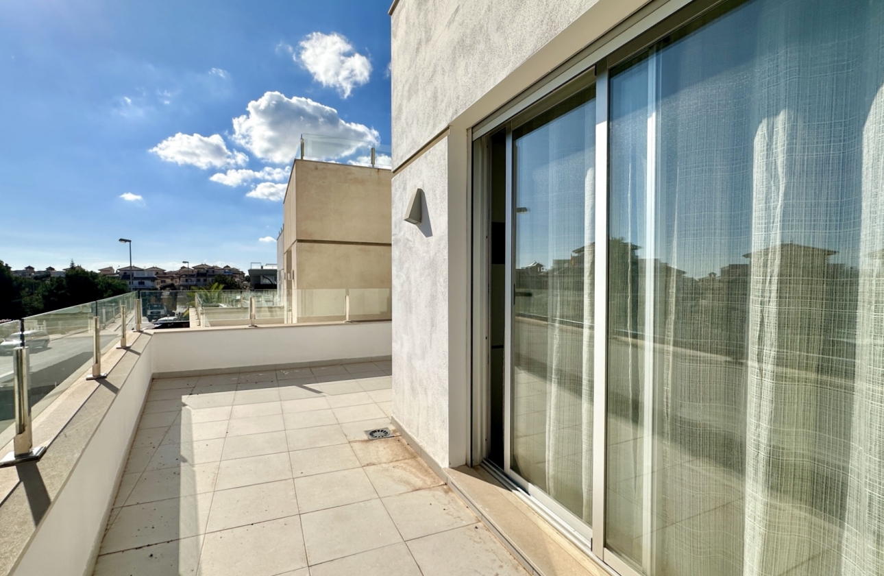 Resale - Villa - Orihuela Costa - Lomas De Cabo Roig