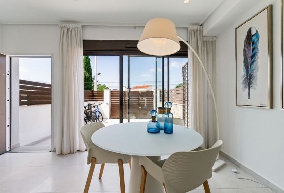 Reventa - Casa - Torrevieja