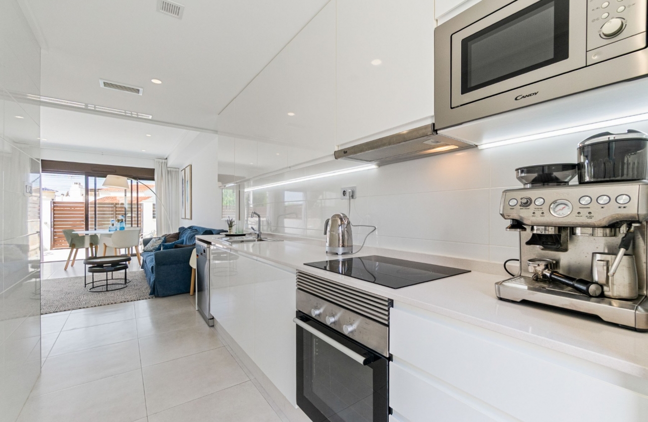 Reventa - Casa - Torrevieja