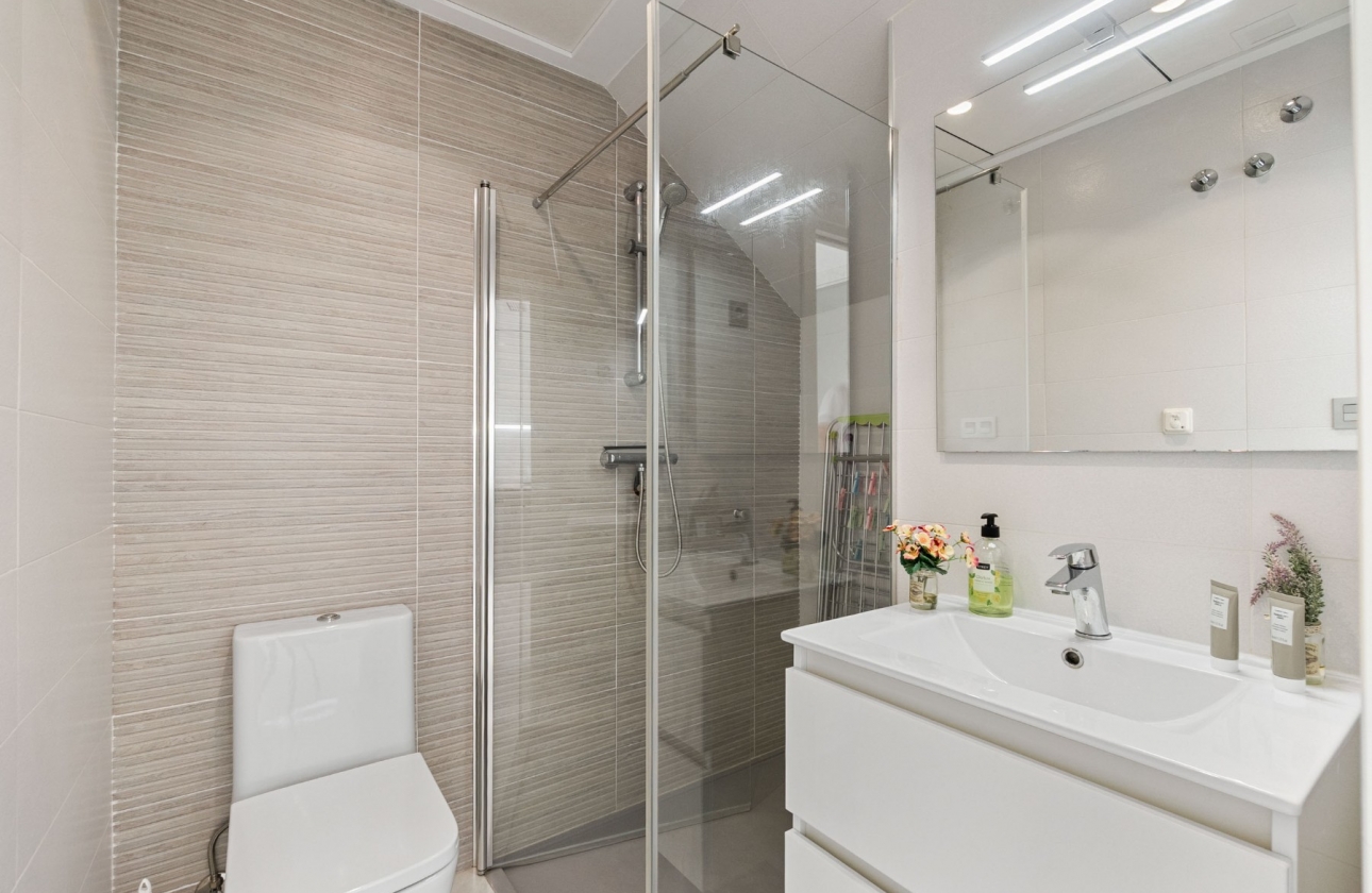 Reventa - Casa - Torrevieja