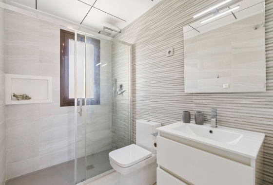 Reventa - Casa - Torrevieja