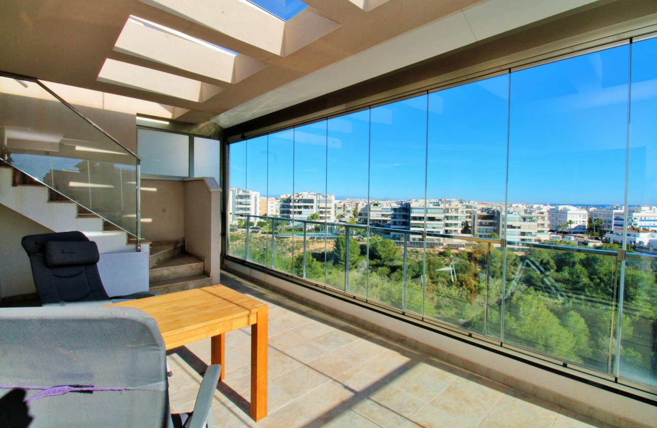 Resale - Apartment / flat - Villamartin - Los Dolses
