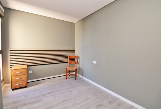 Resale - Apartment / flat - Villamartin - Los Dolses