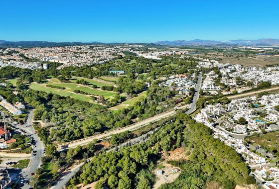 Resale - Apartment / flat - Villamartin - Los Dolses