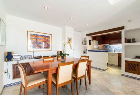 Resale - Apartment / flat - Torrevieja - Playa del Cura