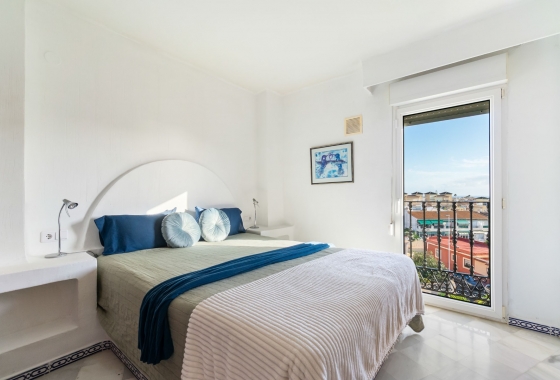 Resale - Apartment / flat - Torrevieja - Playa del Cura