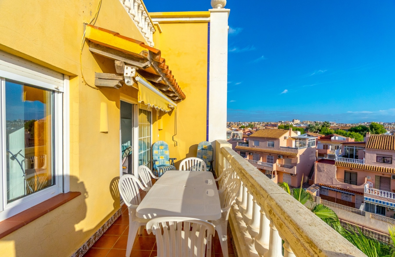 Resale - Apartment / flat - Torrevieja - Playa del Cura