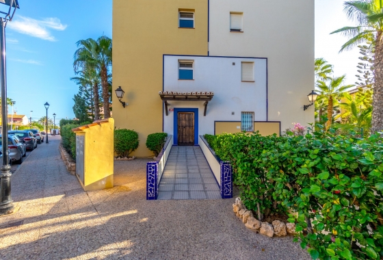 Resale - Apartment / flat - Torrevieja - Playa del Cura