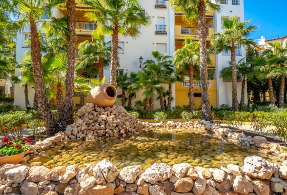 Resale - Apartment / flat - Torrevieja - Playa del Cura
