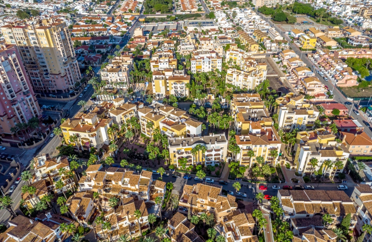 Resale - Apartment / flat - Torrevieja - Playa del Cura