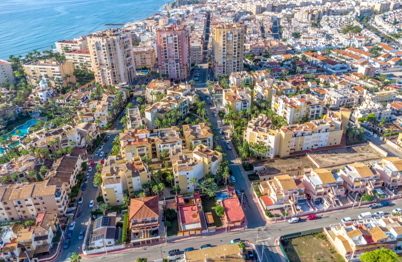 Resale - Apartment / flat - Torrevieja - Playa del Cura