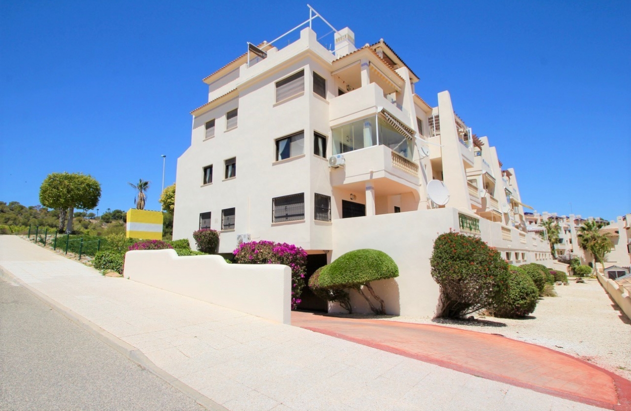Resale - Apartment / flat - Orihuela Costa