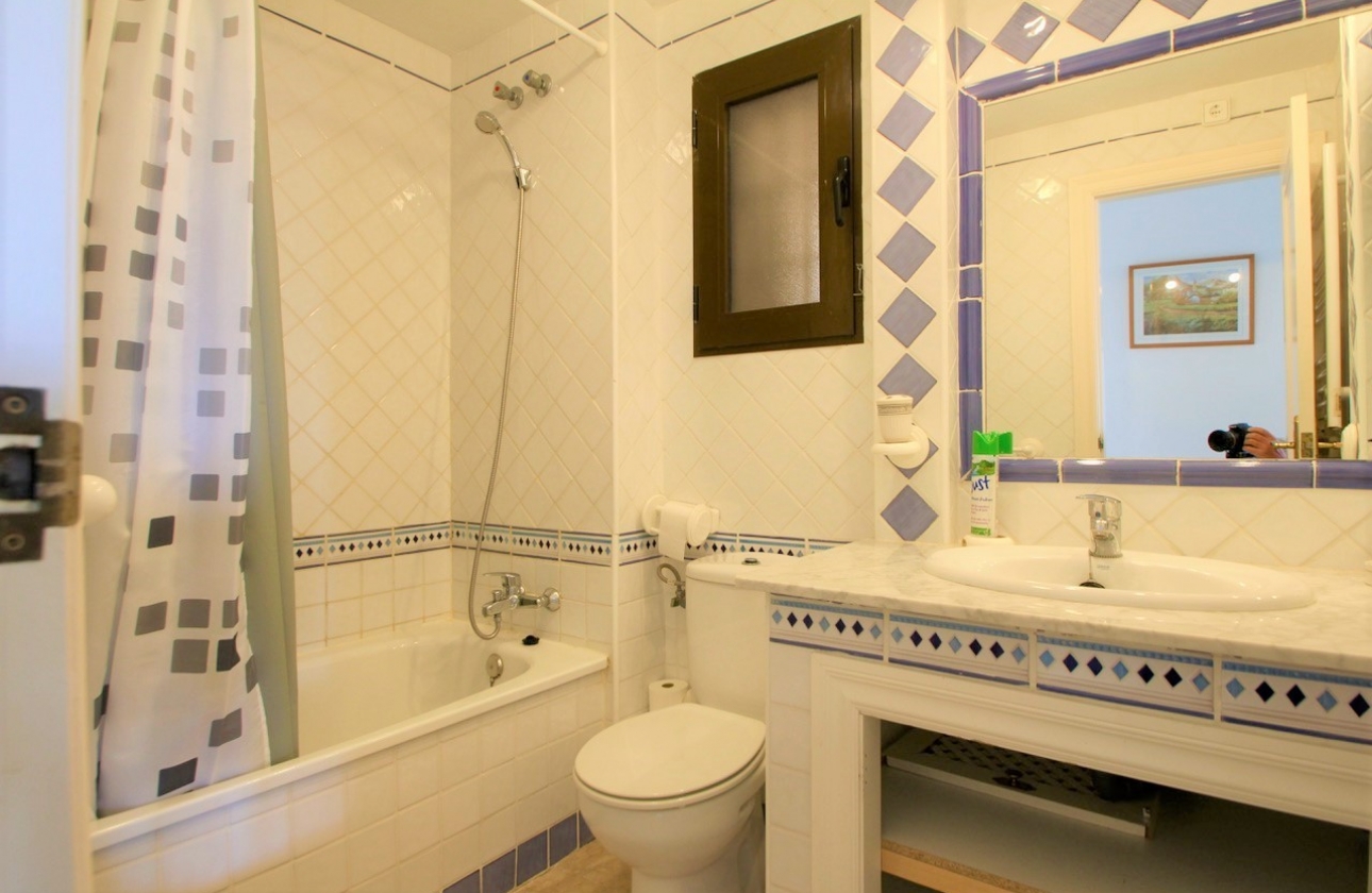 Resale - Apartment / flat - Orihuela Costa