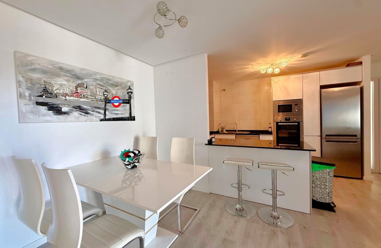 Resale - Apartment / flat - Villamartin - Los Dolses
