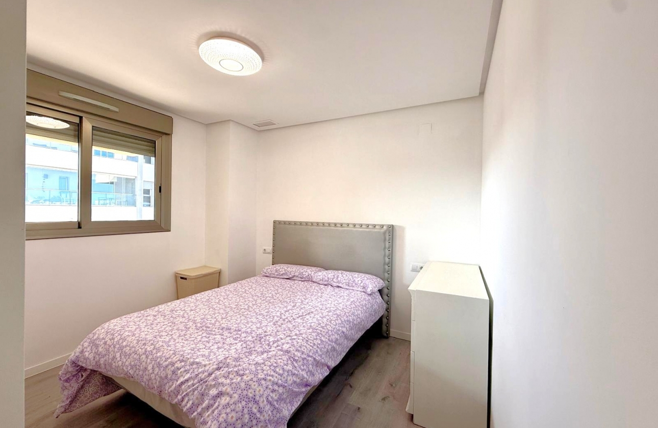 Resale - Apartment / flat - Villamartin - Los Dolses