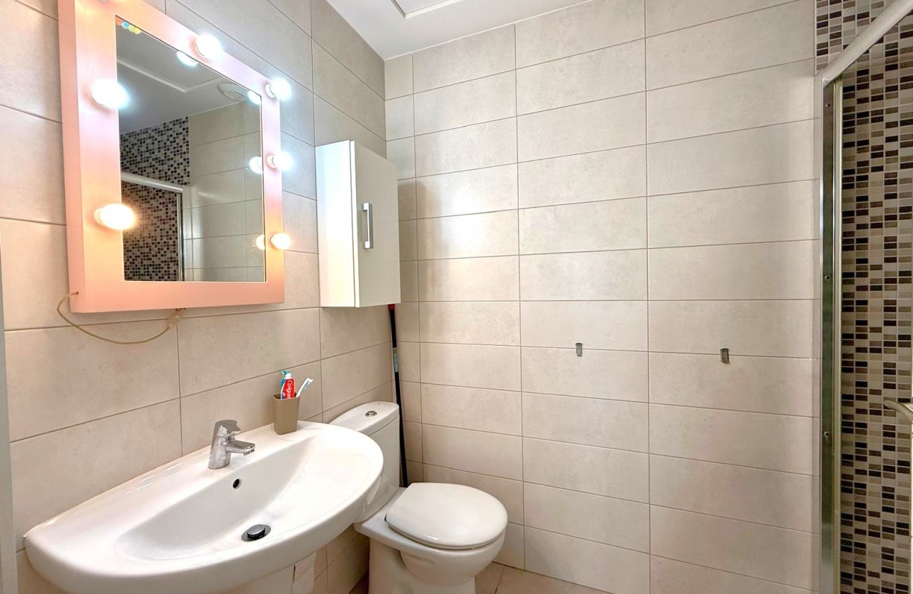 Resale - Apartment / flat - Villamartin - Los Dolses