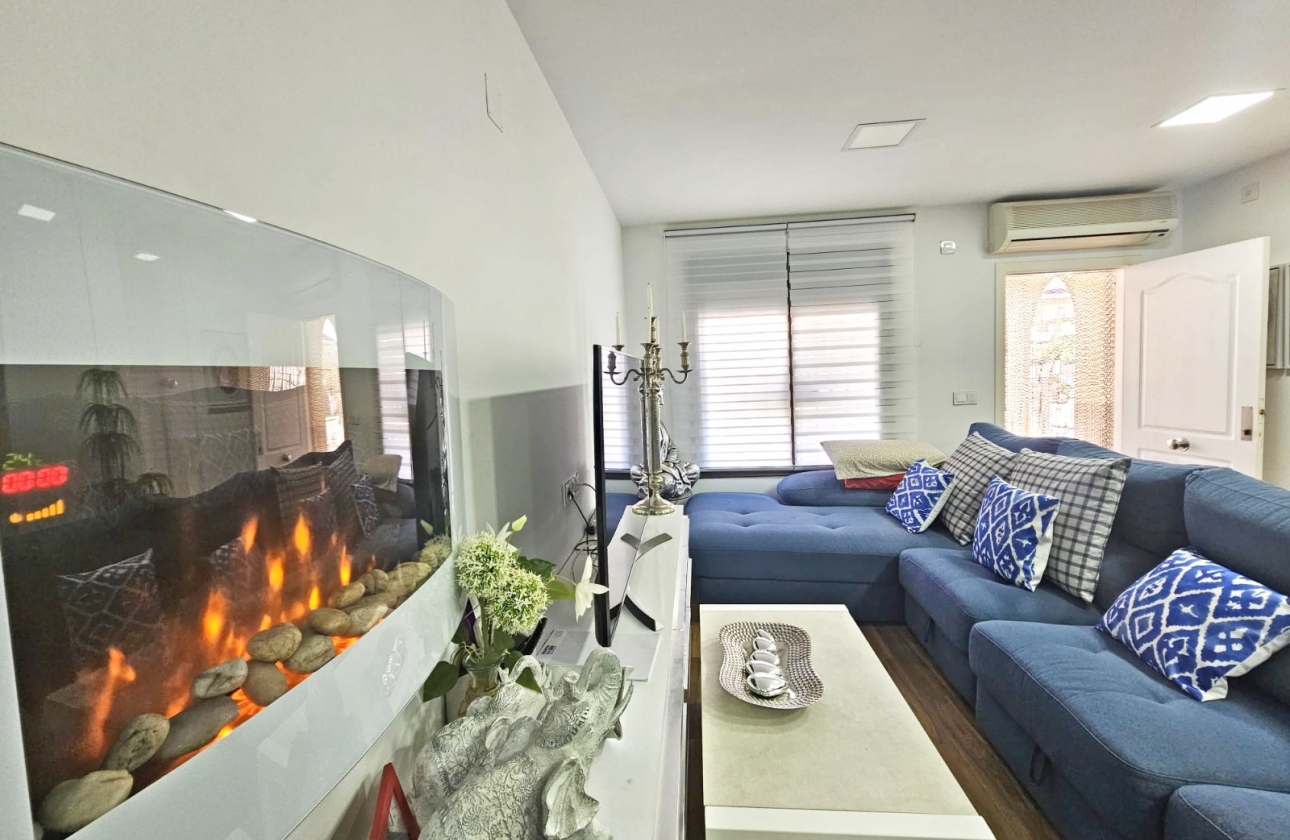 Resale - Apartment / flat - Los Alcazares - Pueblo Patrica