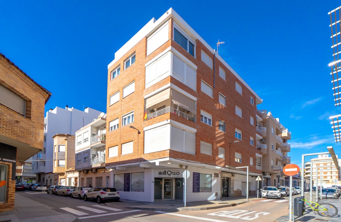 Reventa - Apartamento / piso - Torrevieja