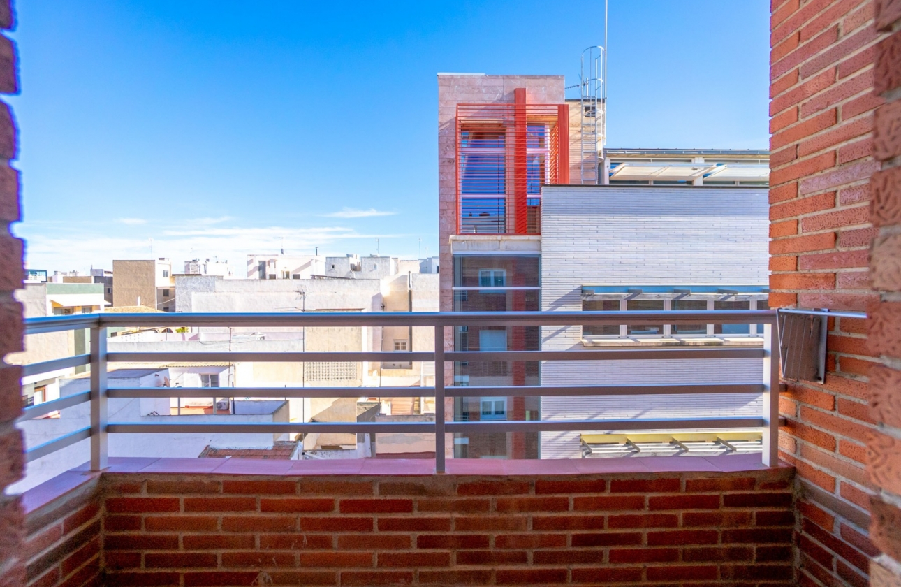 Reventa - Apartamento / piso - Torrevieja