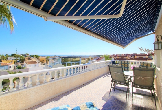 Resale - Villa - Orihuela Costa - Villamartín