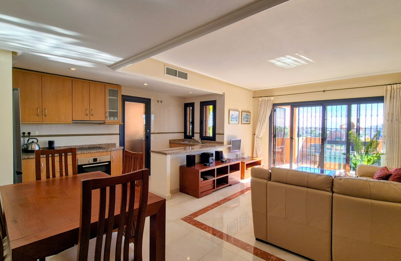 Resale - Apartment / flat - Orihuela Costa - Villamartín