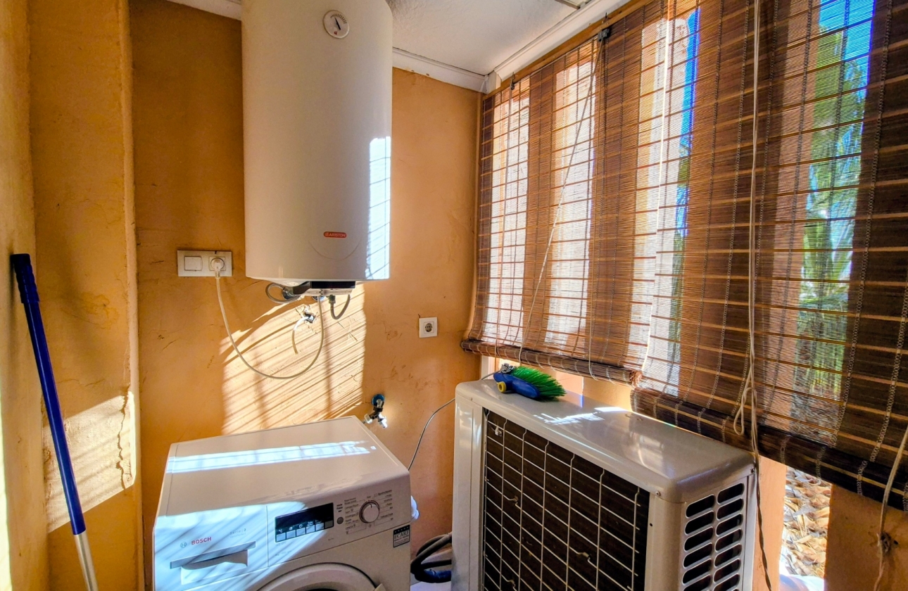 Resale - Apartment / flat - Orihuela Costa - Villamartín