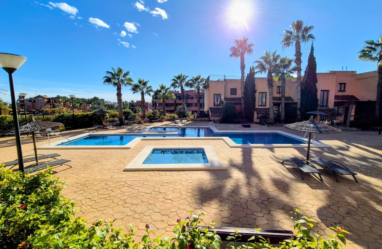 Resale - Apartment / flat - Orihuela Costa - Villamartín