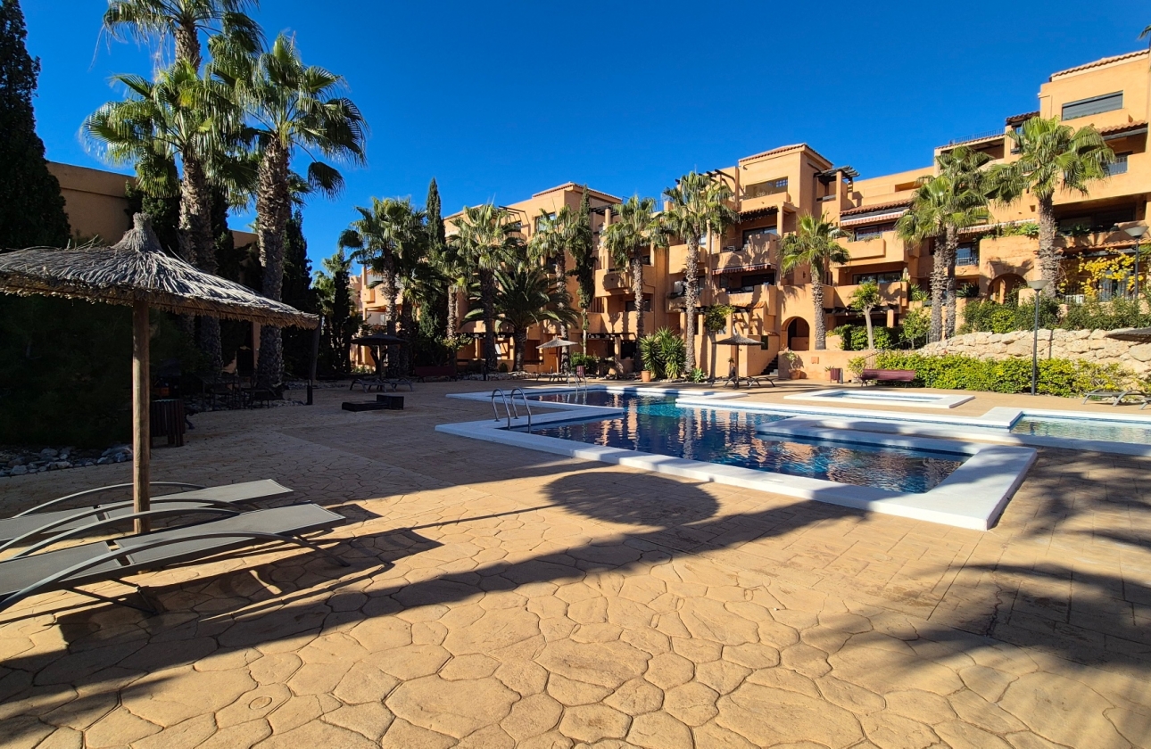 Resale - Apartment / flat - Orihuela Costa - Villamartín