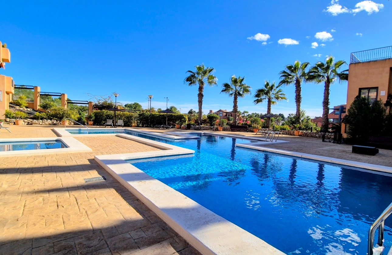 Resale - Apartment / flat - Orihuela Costa - Villamartín