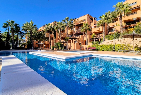 Resale - Apartment / flat - Orihuela Costa - Villamartín