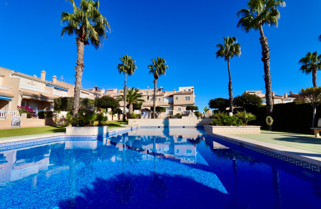 Resale - House - Ciudad Quesada - Doña Pepa