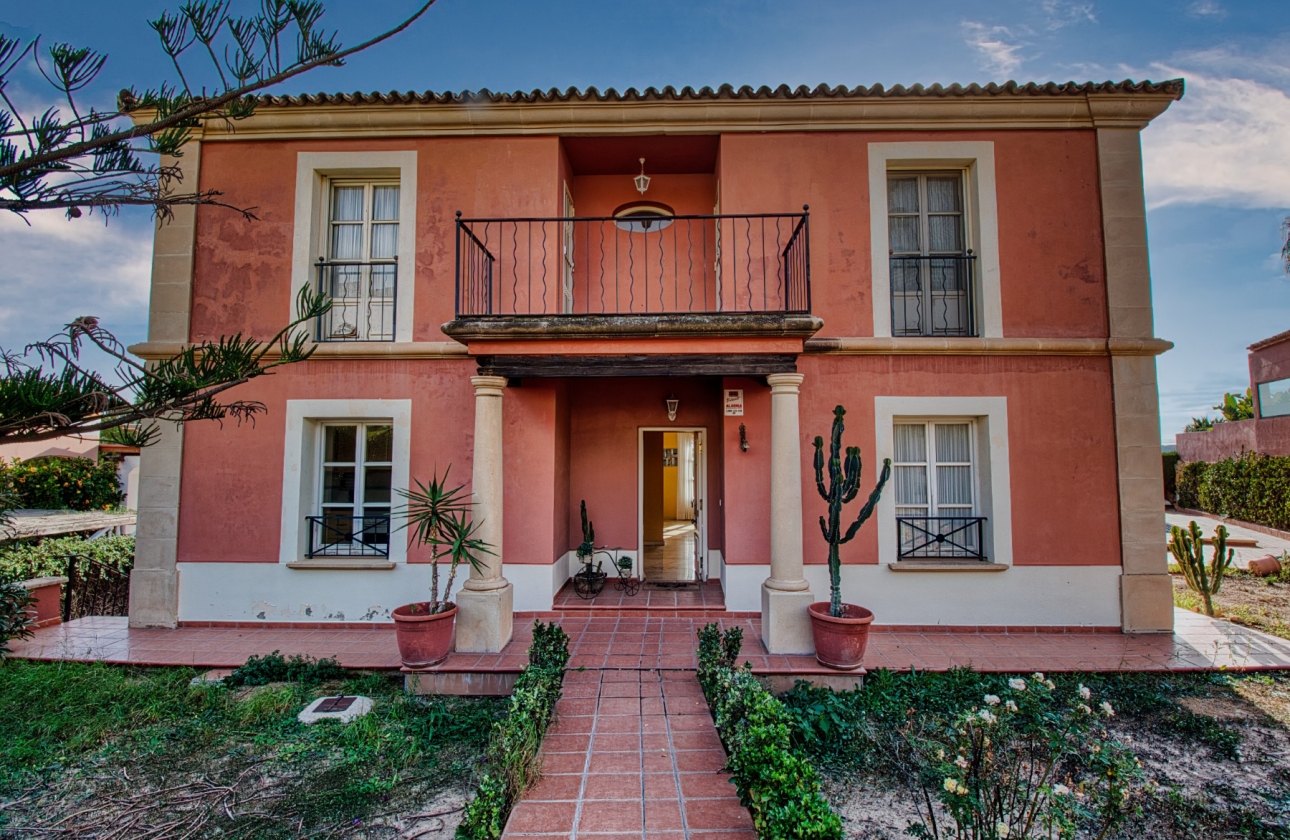 Resale - Villa - Benidorm - Zona de Poniente