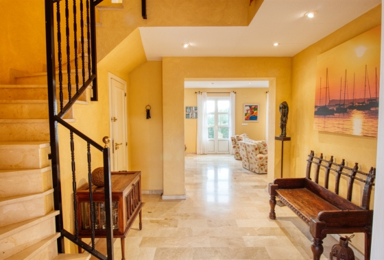 Resale - Villa - Benidorm - Zona de Poniente