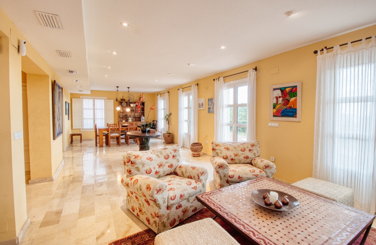 Resale - Villa - Benidorm - Zona de Poniente