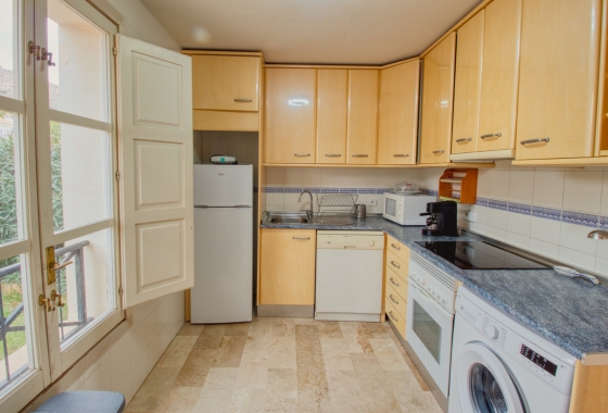 Resale - Villa - Benidorm - Zona de Poniente