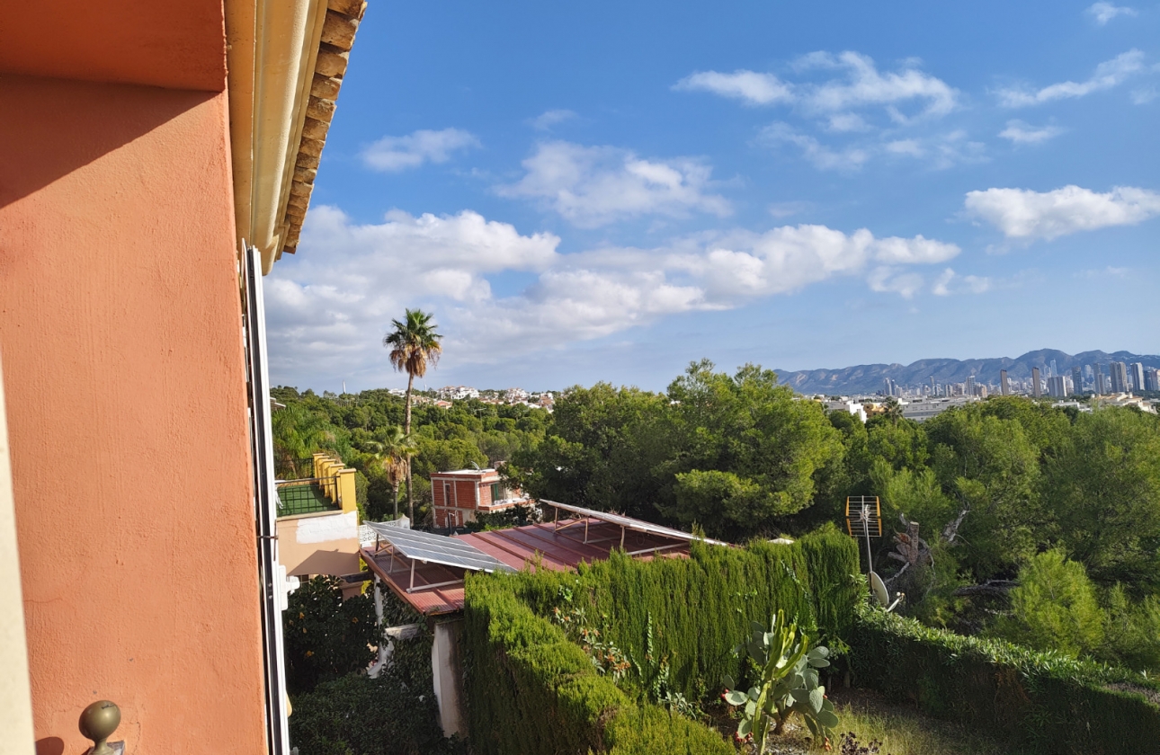 Resale - Villa - Benidorm - Zona de Poniente