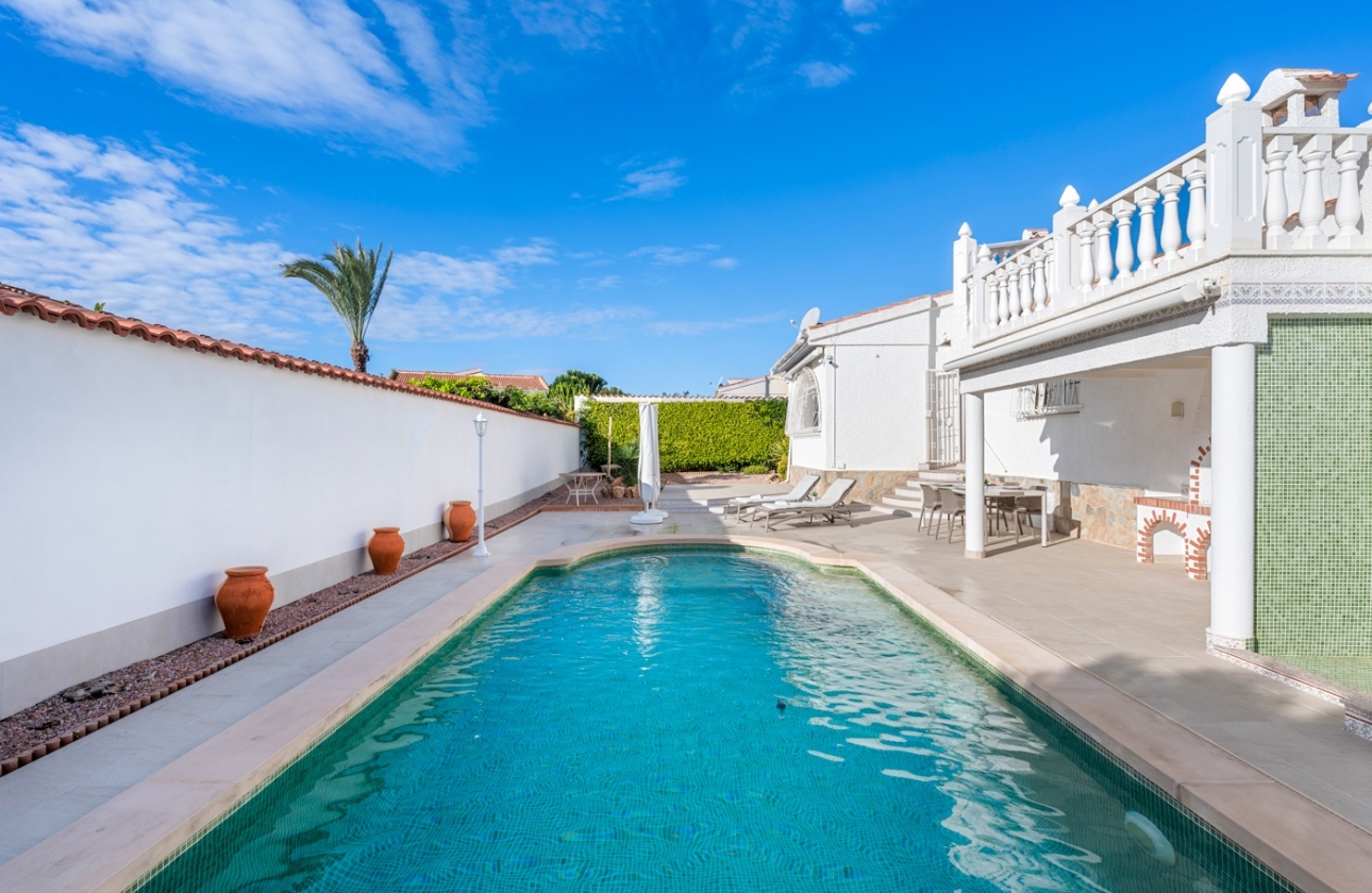 Resale - Villa - Ciudad Quesada - Rojales