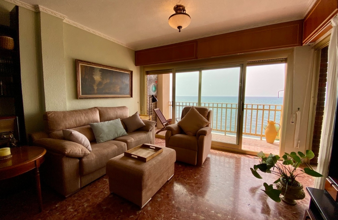 Resale - Apartment / flat - Torrevieja - Playa del Cura