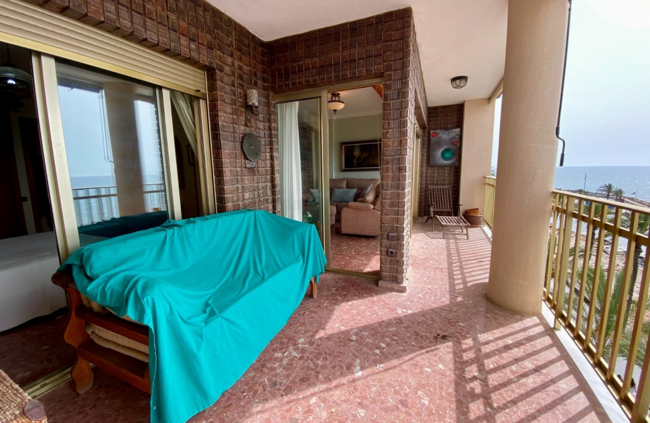 Resale - Apartment / flat - Torrevieja - Playa del Cura