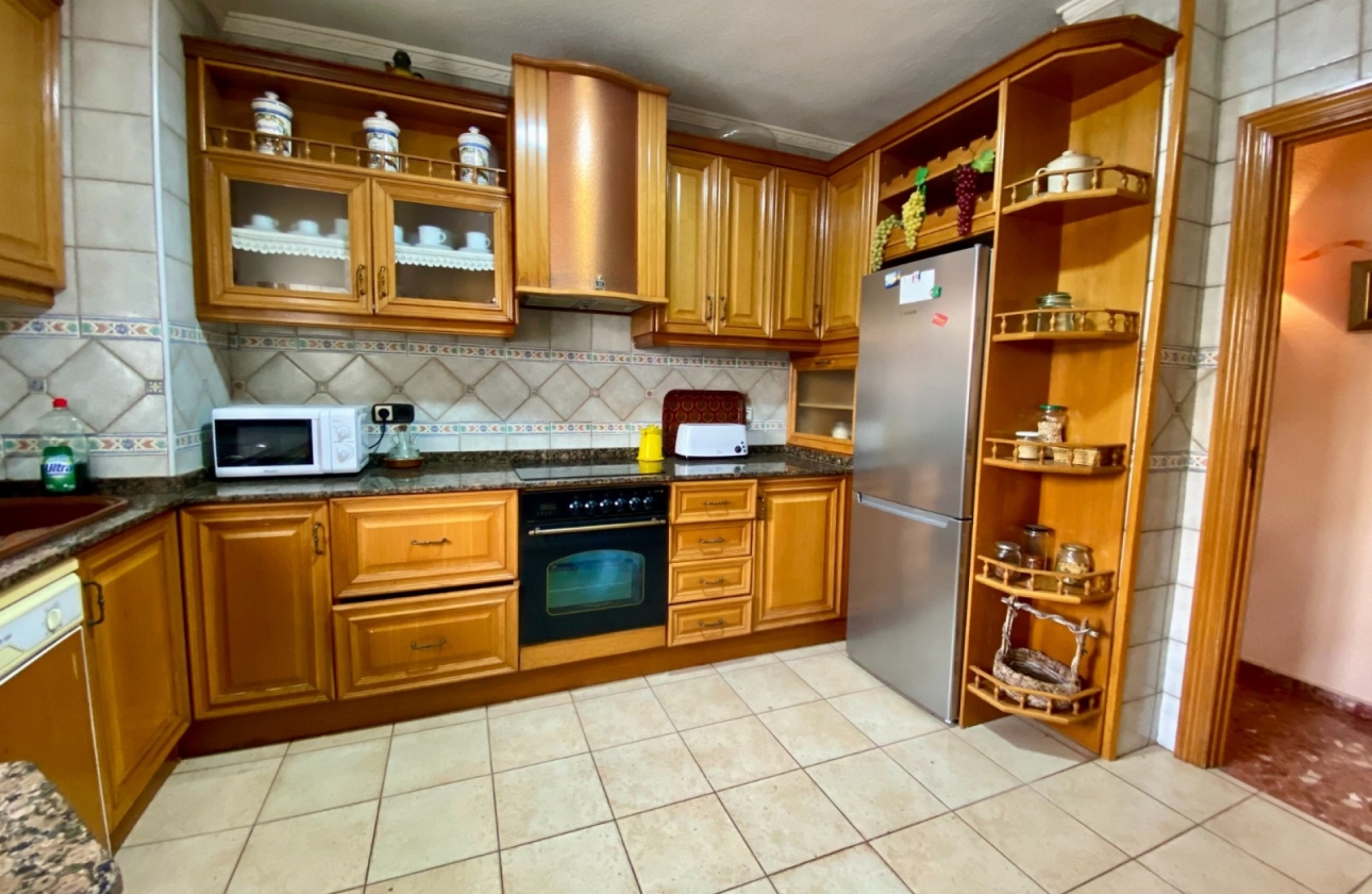 Resale - Apartment / flat - Torrevieja - Playa del Cura