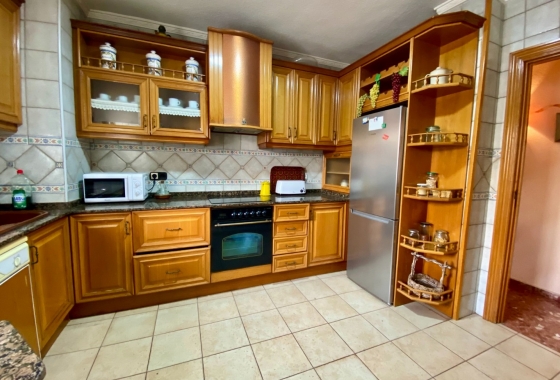 Resale - Apartment / flat - Torrevieja - Playa del Cura