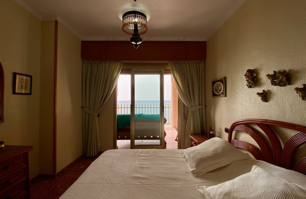 Resale - Apartment / flat - Torrevieja - Playa del Cura