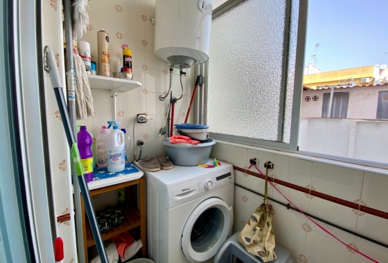 Resale - Apartment / flat - Torrevieja - Playa del Cura